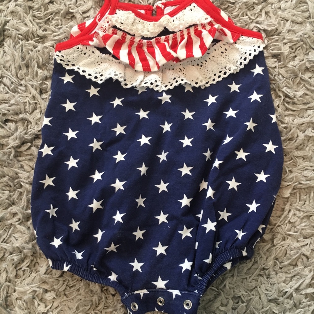 RicRac and Ruffles Patriotic bubble